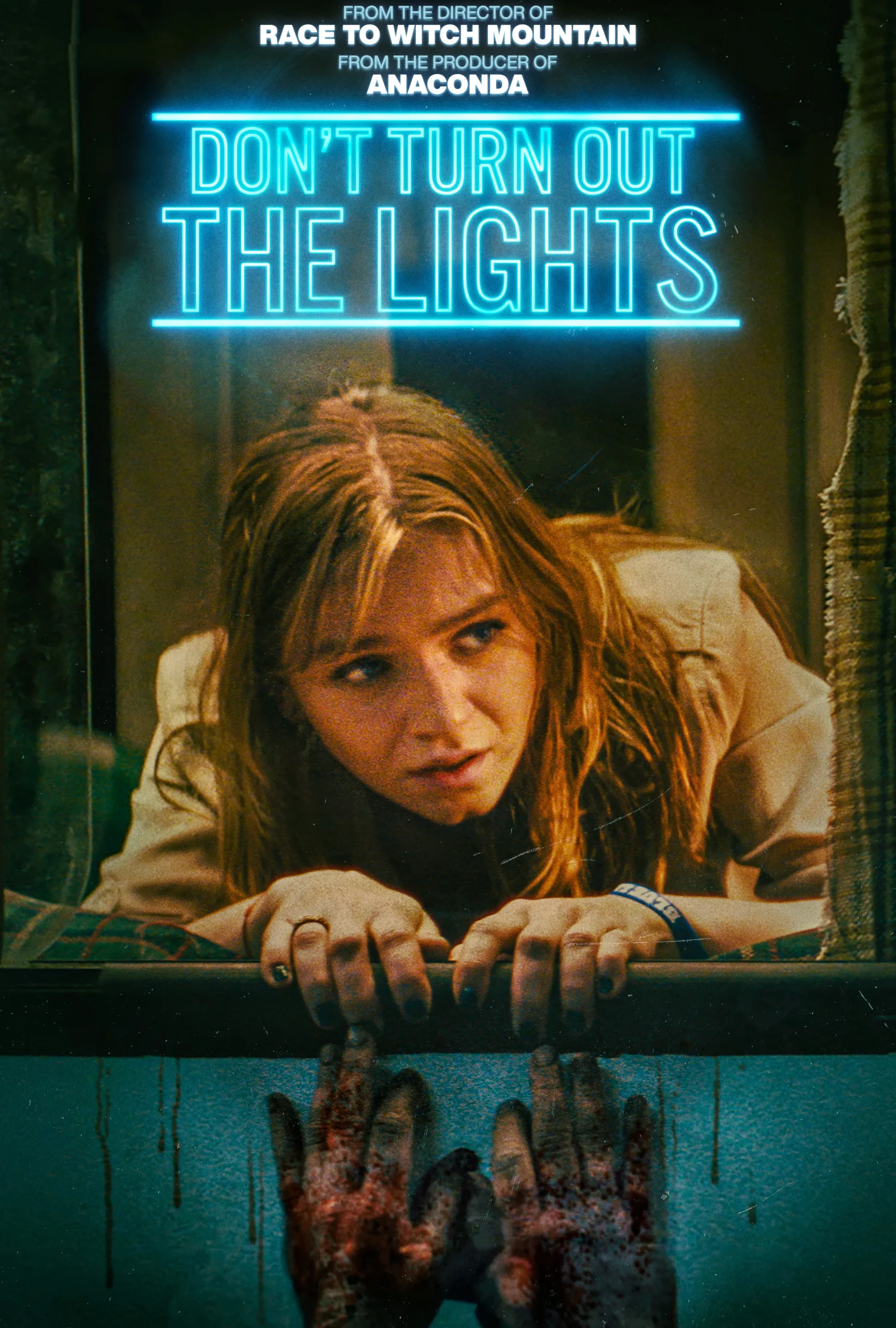 دانلود فیلم چراغ ها رو خاموش نکن Don’t Turn Out the Lights 2023 MV5BYWU4ZDQ3YTItYzRjYS00MmM0LTg5NjgtYTlhNTA3MWJmZGJmXkEyXkFqcGc@. V1  11zon Scaled 1