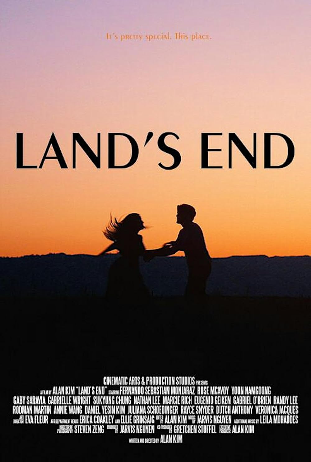 دانلود فیلم انتهای سرزمین Land’s End 2025