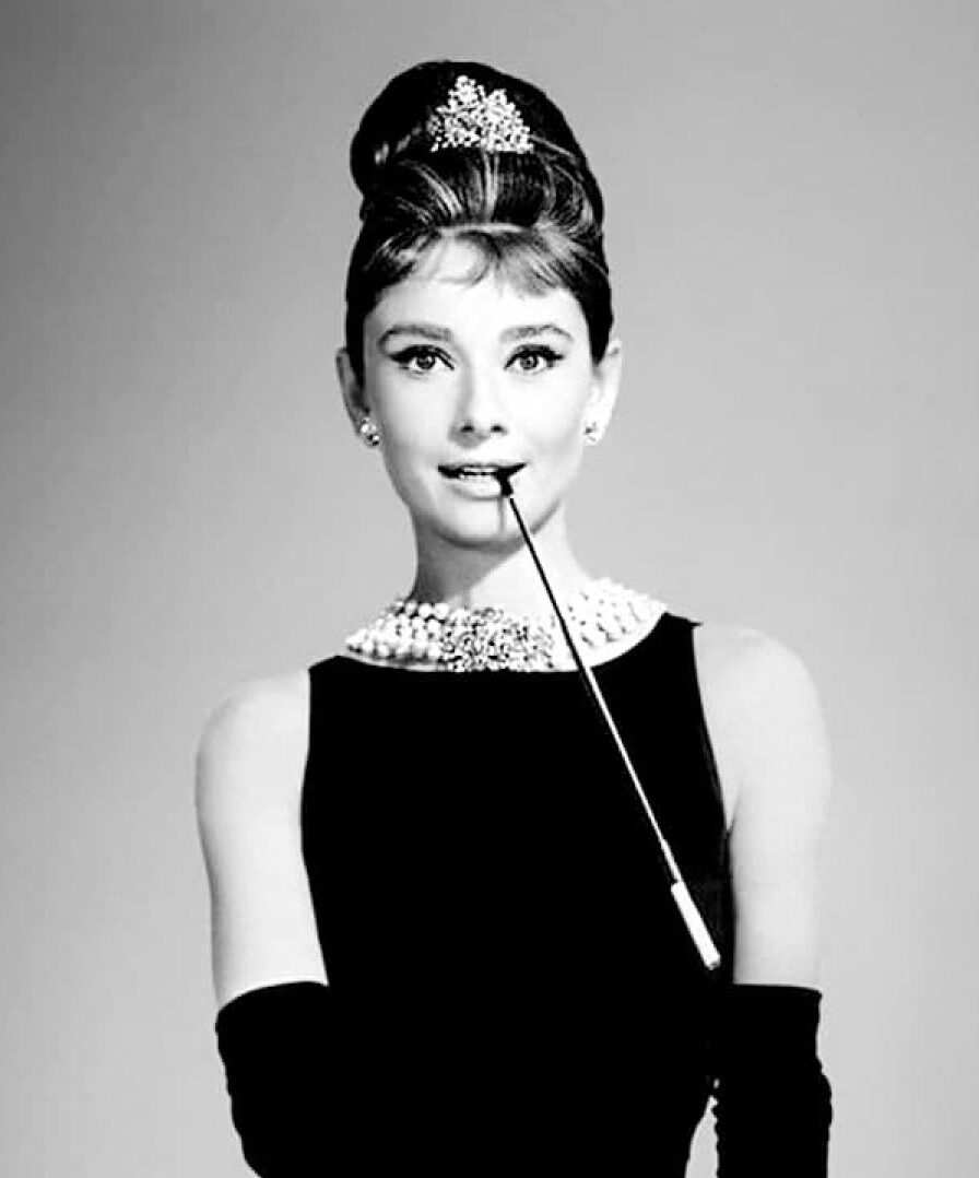 دانلود فیلم صبحانه در تیفانی Breakfast at Tiffany’s 1961